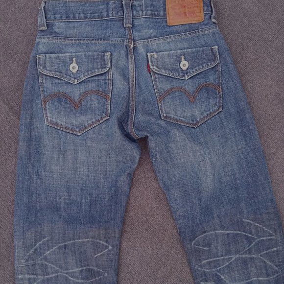 Levi's Floral Flare Leg Denim Jeans - Picture 4 of 7